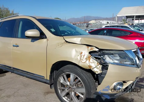 2013 Nissan Pathfinder Platinum из США, поврежденный, VIN 5N1AR2MN3DC607800